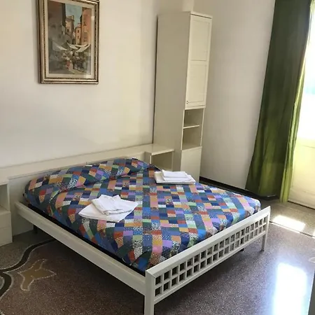 Davanti Al Mare * Savona